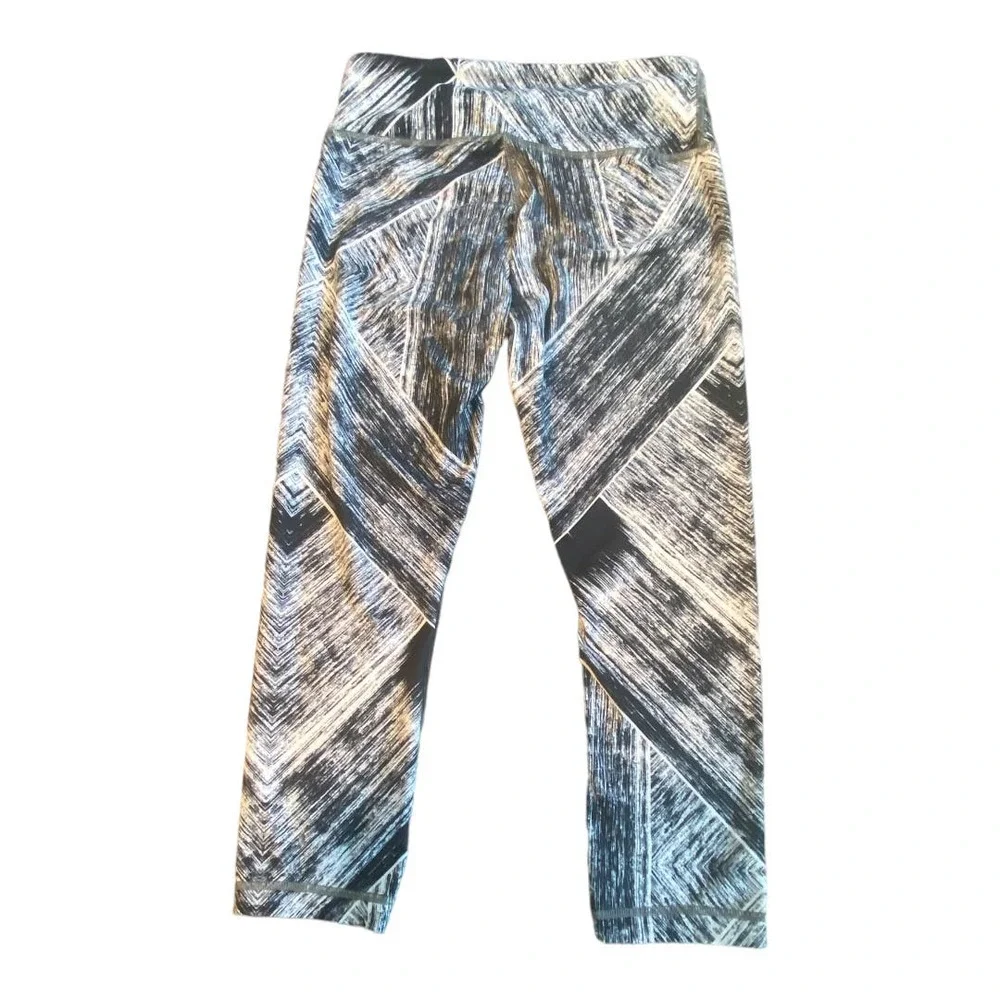 Lululemon Wunder Under Crop II‎ *Full-On Luon